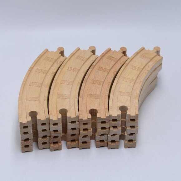 20 x Genuine Thomas Wooden Tracks 6.5 " Curved Tracks Thomas & Friends Engine - Picture 1 of 7